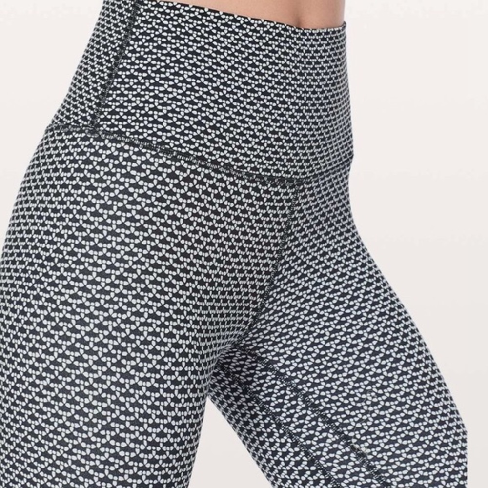 RARE lulu lemon aligns!!!!